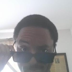 Profile Picture of Devin Bradley Brown (@devinthebradley) on Twitter
