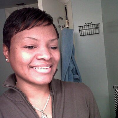 Profile Picture of Iris Cooper (@iriscoop) on Twitter