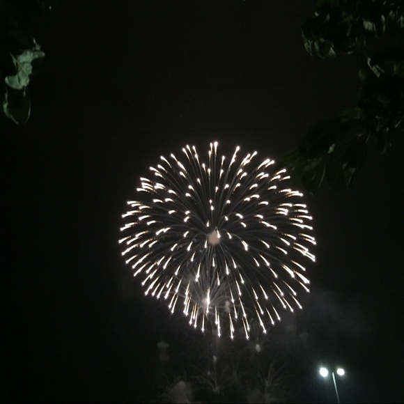 Profile Picture of Quin Bagienski (@quinlyn30) on Poshmark