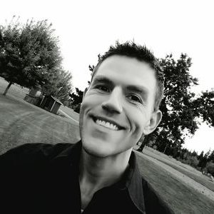 Profile Picture of Casey Bowles (@Olympiafootdoc) on Twitter