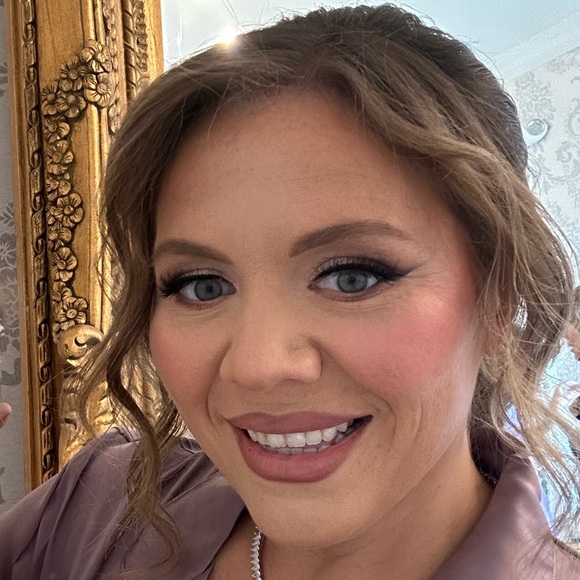 Profile Picture of Regina Capozello (@ggcapo11) on Poshmark