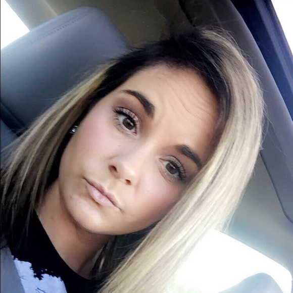 Profile Picture of Danielle Cagle (@tayjay0801) on Poshmark