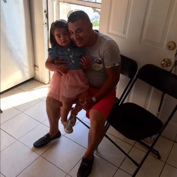 Profile Picture of Hairo Perez (@hairoperez) on Poshmark