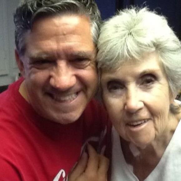 Profile Picture of David Hawkins (@davidhawkins285) on Poshmark