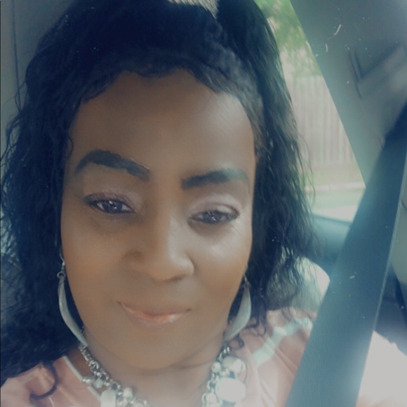 Profile Picture of Marilyn Duff (@duffmarilyn88) on Poshmark