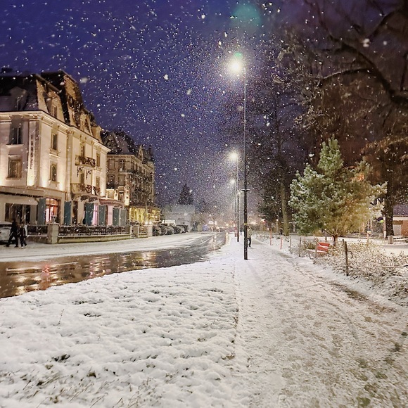 Profile Picture of Cary Heterick (@chett04) on Poshmark