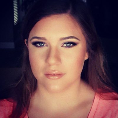 Profile Picture of OliviaPowers (@OliviaaPowers) on Twitter