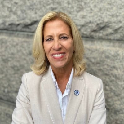 Profile Picture of Carole Fiola (@CaroleFiola) on Twitter