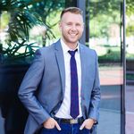 Profile Picture of Christopher Cook (@ccook.realtor) on Instagram