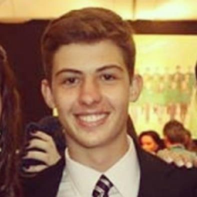 Profile Picture of Bernardo Luz (@BeLuz12) on Twitter