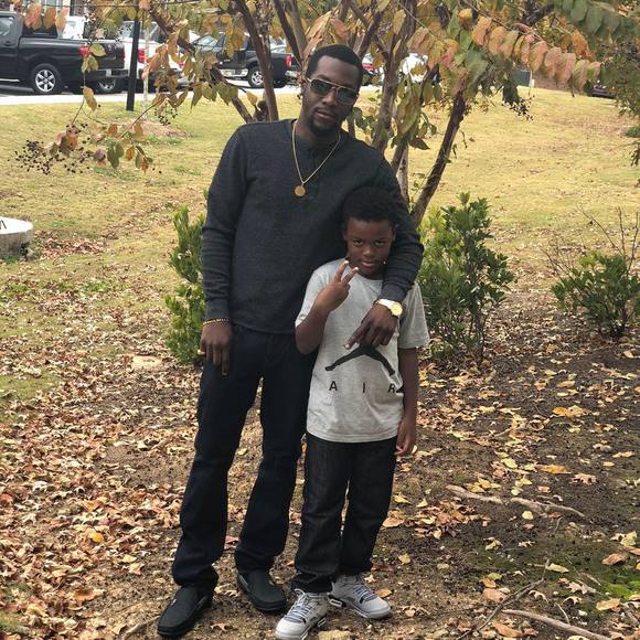 Profile Picture of Clinton White (@clintonwhite) on Poshmark