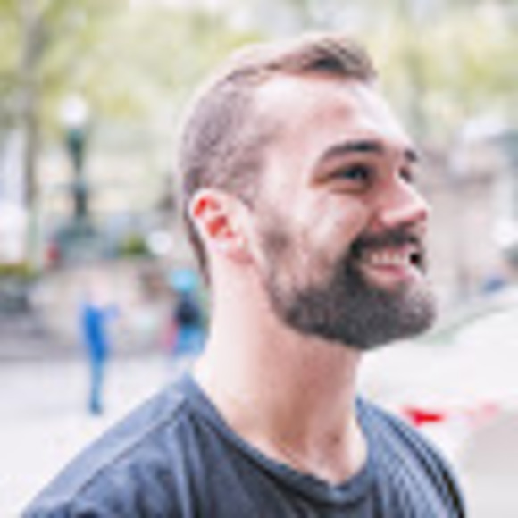 Profile Picture of Everett Ackerman (@evack26) on Poshmark