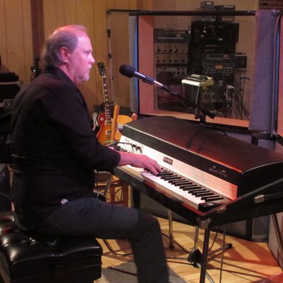 Profile Picture of Robert Roder (@robert_roder) on Twitter