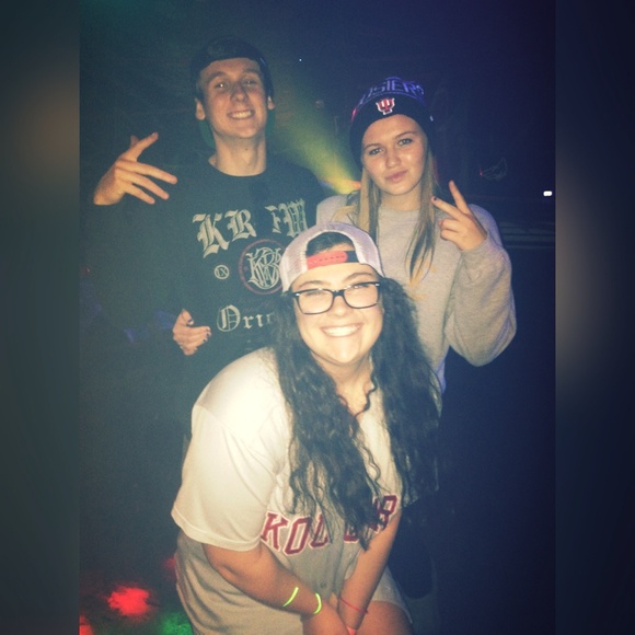 Profile Picture of Jodh Talaski (@joshtalaski) on Poshmark