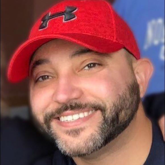 Profile Picture of Joey Johns (@memphisjj) on Poshmark