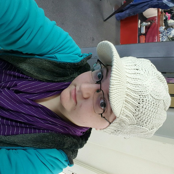 Profile Picture of Mykayla Tuning (@fancy681) on Poshmark