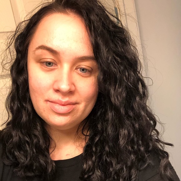 Profile Picture of Casey Wilson (@caseywilson1413) on Poshmark