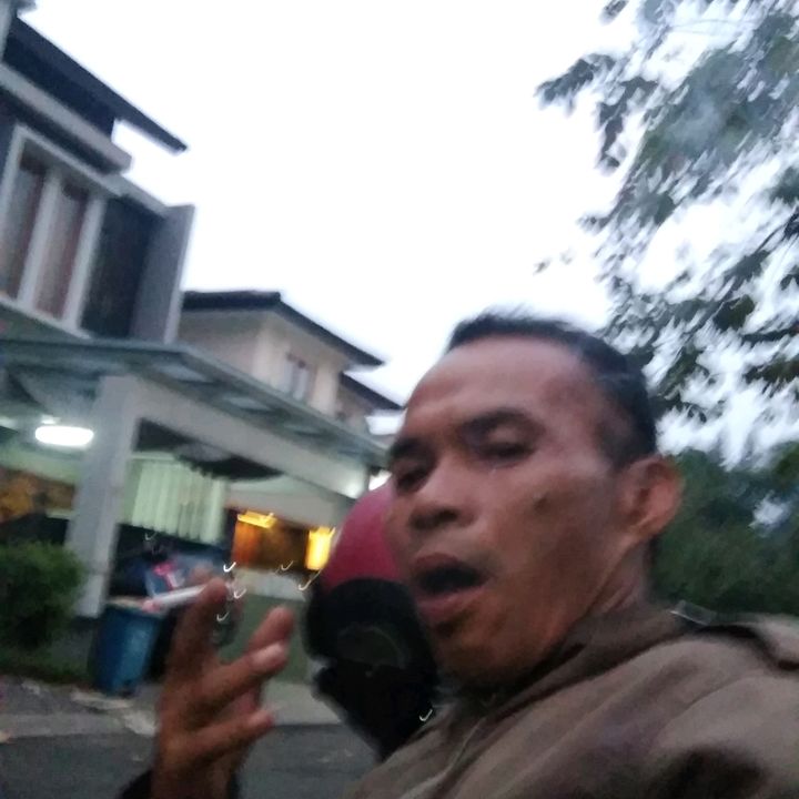 Profile Picture of joy aker (@user6179384870355) on Tiktok