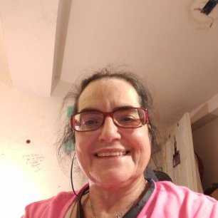 Profile Picture of Leah Fink (@LeahFink5) on Twitter