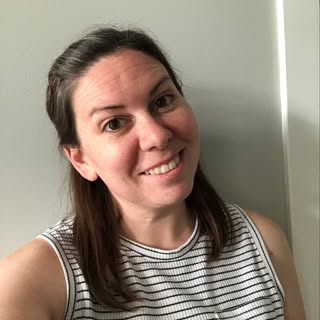 Profile Picture of Julie Hankins (@craftyjulienow) on Instagram