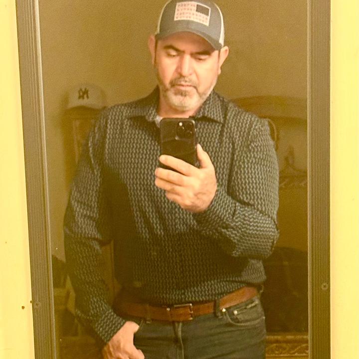 Profile Picture of El Tomy (@tomas.martinez.so) on Tiktok