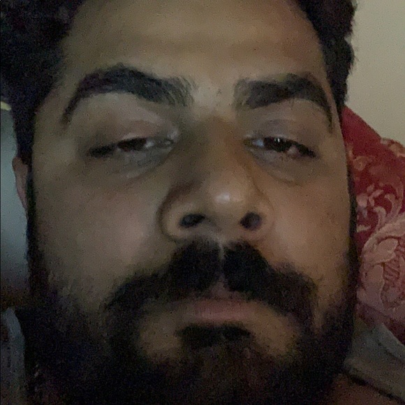 Profile Picture of Muhammad Bilal (@rzameer1) on Poshmark