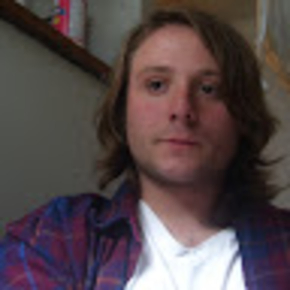 Profile Picture of Michael Kuenzel (@lowlyw0rm) on Poshmark