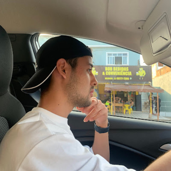 Profile Picture of Ian Shimabukuro (@shimakun000) on Poshmark