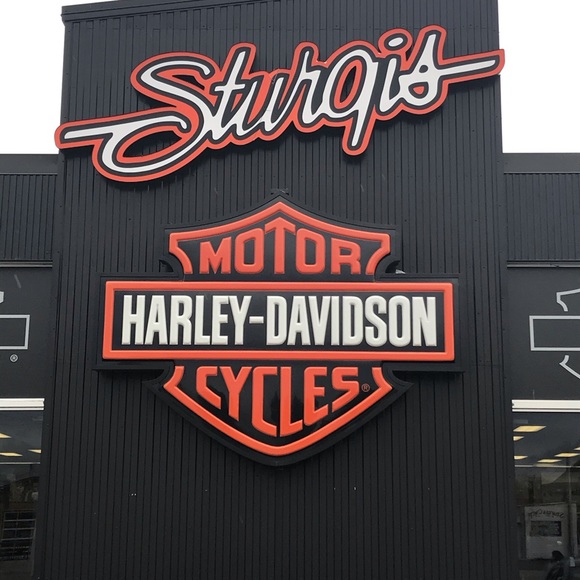 Profile Picture of Brad Martin (@marty92870) on Poshmark