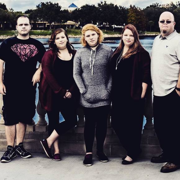 Amy Hinish - Poshmark Profile Picture of Amy Hinish (@amyhin01) on Poshmark