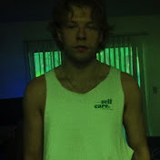 Profile Picture of Kyle Jeffrey (@kylejeffrey999) on Youtube