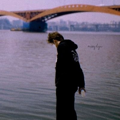 Profile Picture of Srngtrsr_woo (@WooPark18) on Twitter