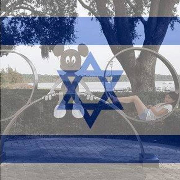 Profile Picture of Kimberly Boyette (@kimpssble100) on Poshmark