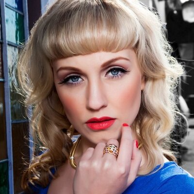 Profile Picture of Paula Fraser Make Up (@paulafraserMUA) on Twitter