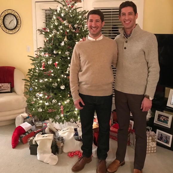 Profile Picture of Matthew Pezzella (@pezzellam) on Poshmark