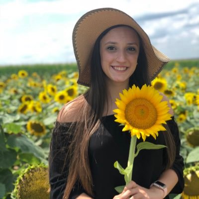 Profile Picture of Emily Myers (@Eddmily) on Twitter