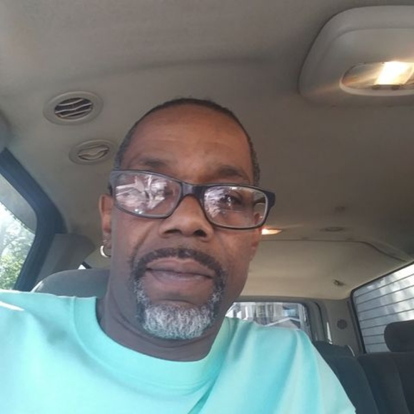 Profile Picture of Bernard Johnson (@bernardjohns634) on Poshmark
