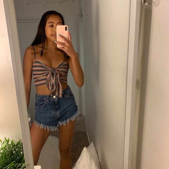Profile Picture of Mandy Chau (@mandyshopping99) on Poshmark