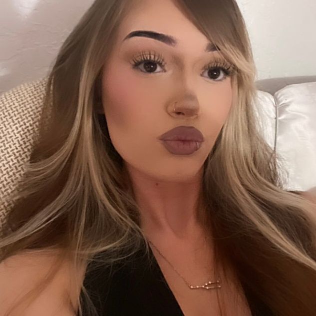 Profile Picture of theprettyblonde (@@madelinebrowwn) on Tiktok