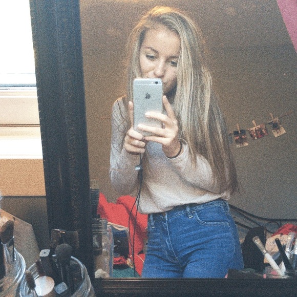 Profile Picture of Jodi Cahak (@jodicahak25) on Poshmark