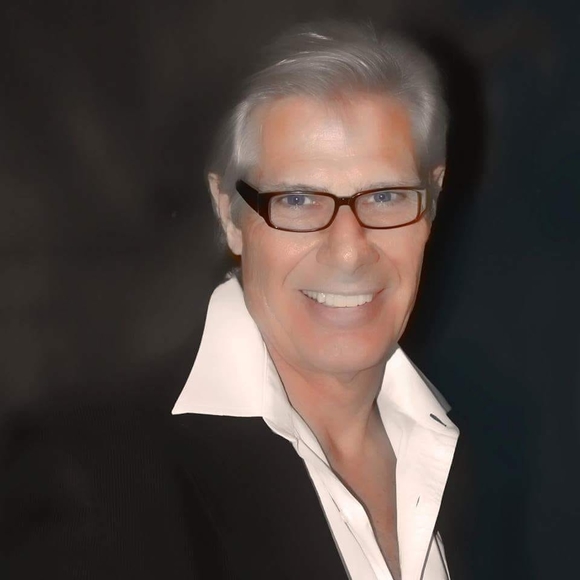Profile Picture of Chris Van fleet (@cvanfleet9848) on Poshmark