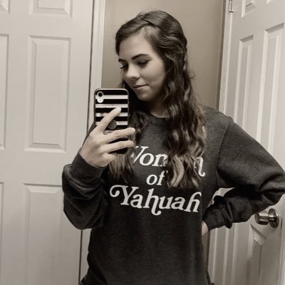 Profile Picture of Alyssa Shirley (@AlyssaShirley01) on Twitter