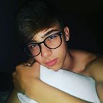 Profile Picture of Eu Amo O Carlos Eduardo 💜 (@his_eyescedu) on Instagram
