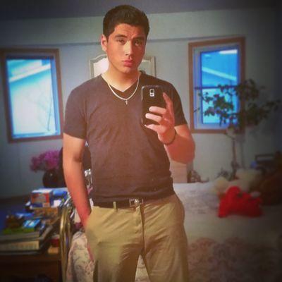 Profile Picture of Colin Simon (@colinsimon97) on Twitter