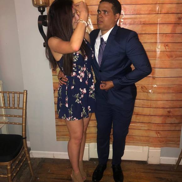 Profile Picture of Alex Moore (@alexm1246) on Poshmark