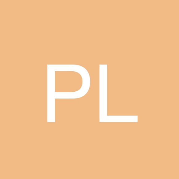 Profile Picture of Paul Lucas (@paul4345fdf) on Poshmark