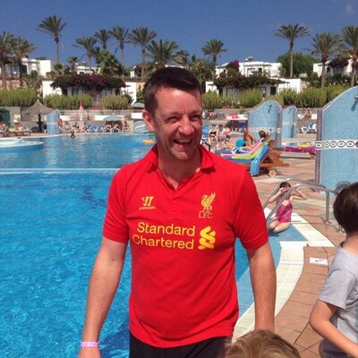 Profile Picture of John Milroy (@weejokey) on Twitter