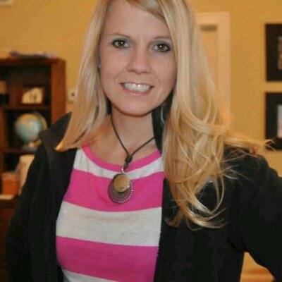 Profile Picture of Stacey Simms (@ncalsmom) on Twitter