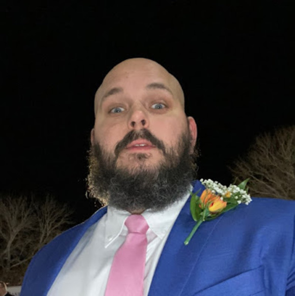 Profile Picture of David Burgess (@davidburgess814) on Poshmark