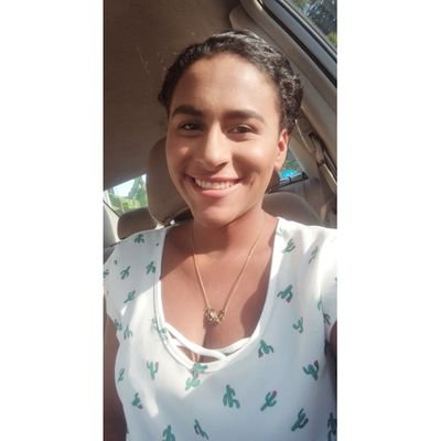 Profile Picture of Lindsay Grant G (@GrantGonzalezL) on Twitter